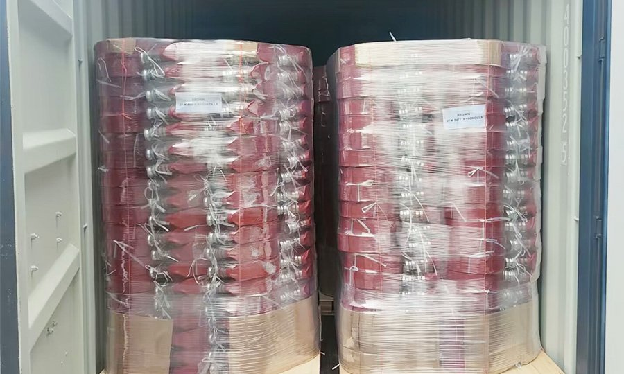 Shipping container